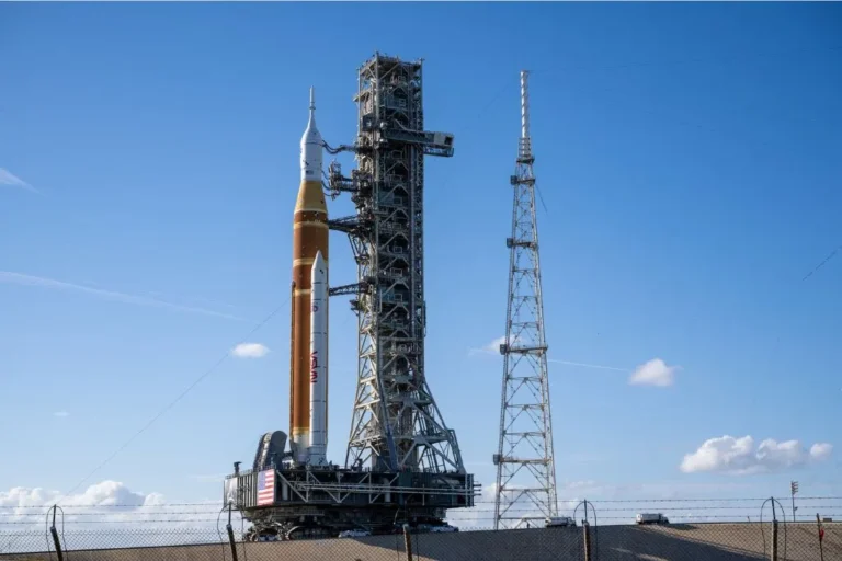 artemis mission rocket nasa